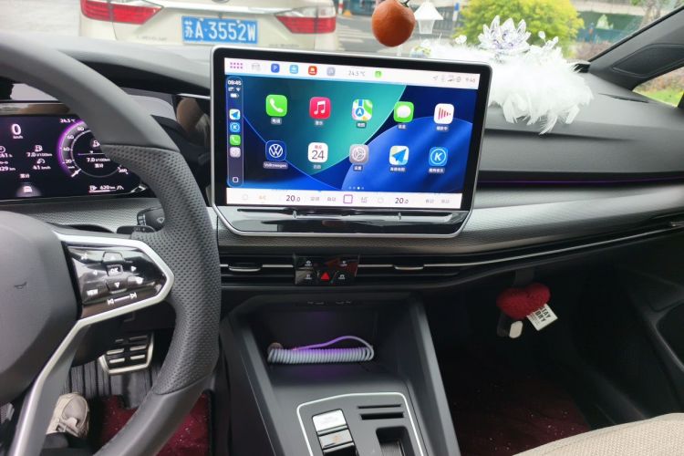 Volkswagen Golf 2026 #13 Volkswagen Golf 2026 car image #13