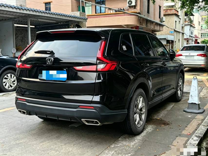 Honda CR-V 2024 car image #2