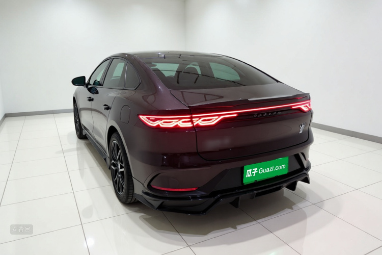 BYD Han 2023 car image #5