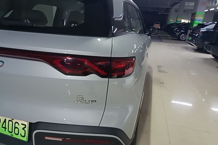 BYD YuanUP 2024 #8 BYD YuanUP 2024 car image #8