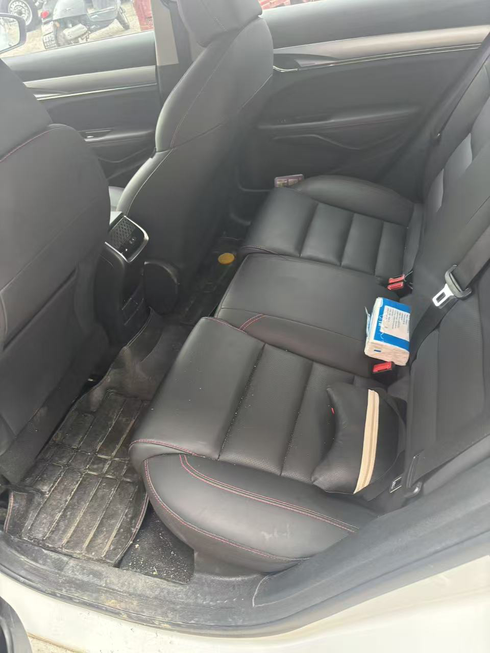 GEELY Binray 2020 car image #3