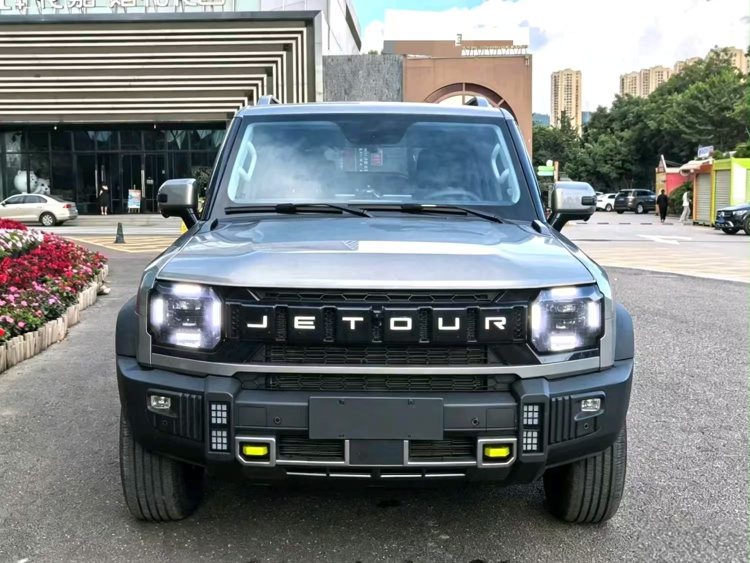 Jetour Traveller 2024 car image #2