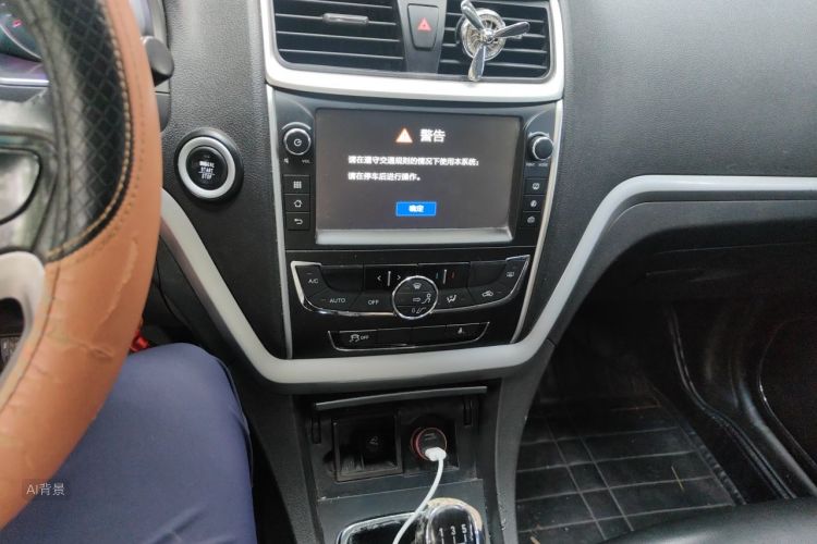 GEELY Emgrand 2015 #15 GEELY Emgrand 2015 car image #15