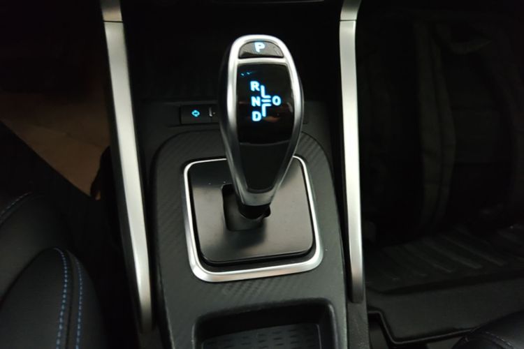 BYD Yuan New Energy 2019 car image #14