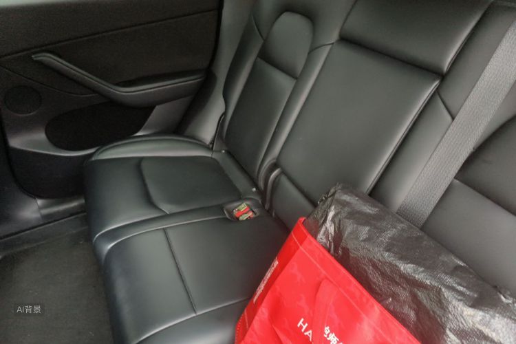 Tesla Model Y 2023 #19 Tesla Model Y 2023 car image #19