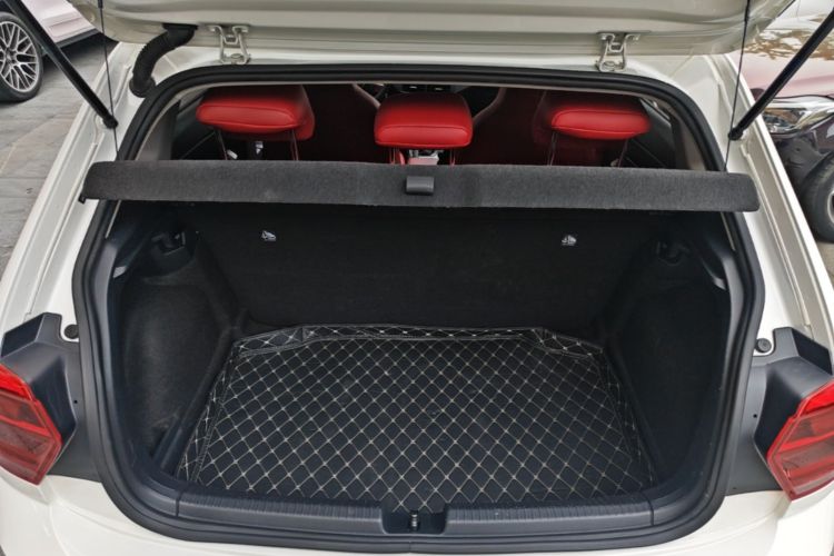 Volkswagen Polo 2021 car image #19