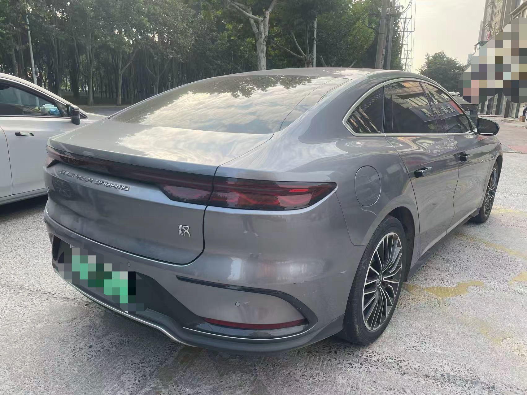 BYD Han 2024 #4 BYD Han 2024 car image #4