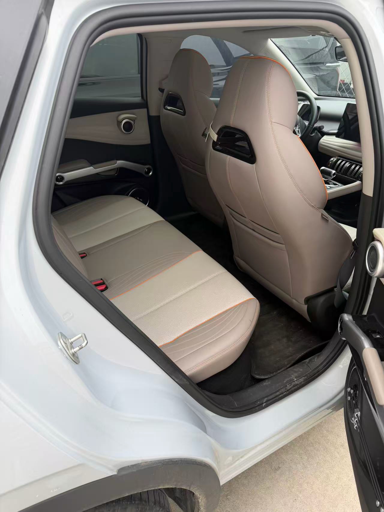 BYD Yuan Plus 2024 immagine di auto #3