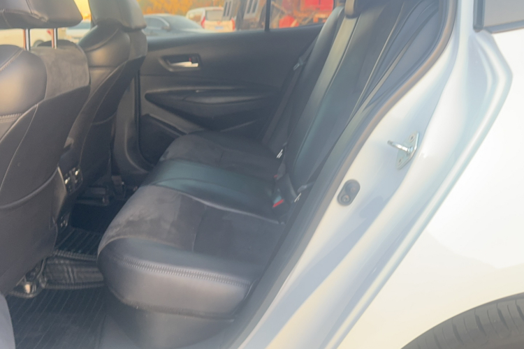 Toyota Corolla 2023 immagine di auto #14