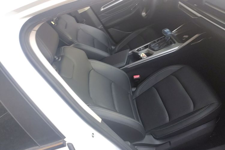 GEELY Emgrand 2024 #22 GEELY Emgrand 2024 immagine di auto #22