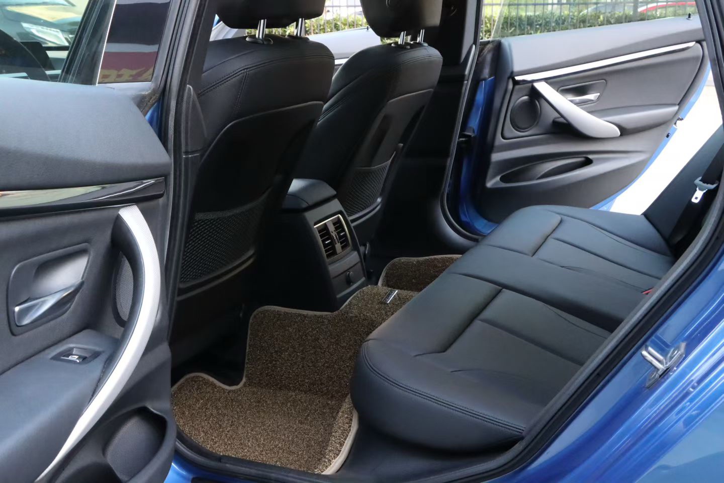 BMW 3 Series GT 2017 car image #7