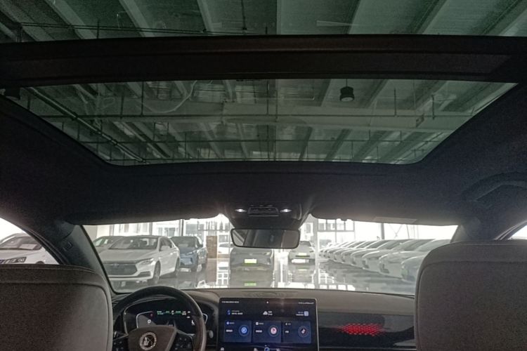 BYD Han 2022 #18 BYD Han 2022 car image #18