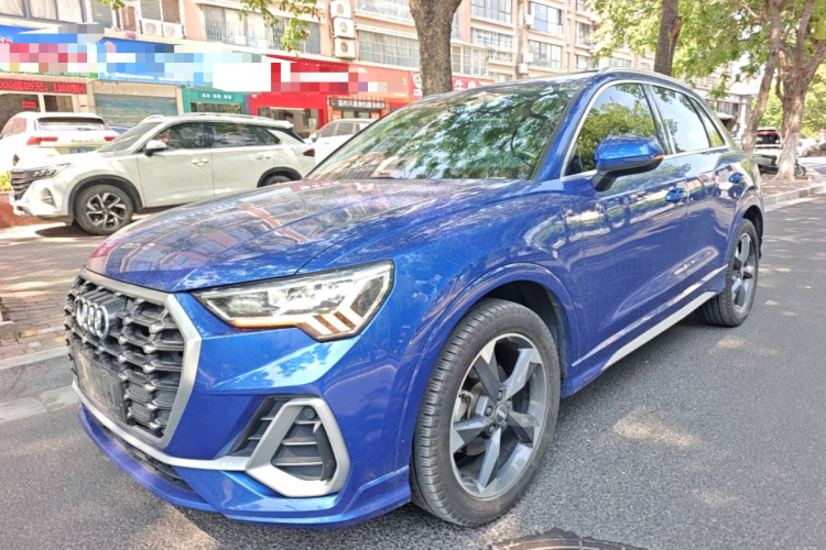 Audi Q3 2019 #2 Audi Q3 2019 car image #2