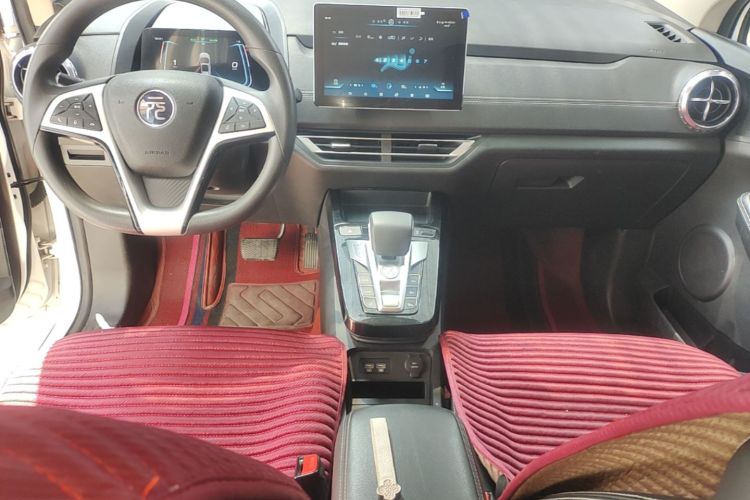 BYD Yuan New Energy 2020 #10 BYD Yuan New Energy 2020 car image #10