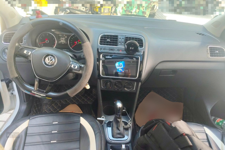 Volkswagen Polo 2019 #11 Volkswagen Polo 2019 car image #11