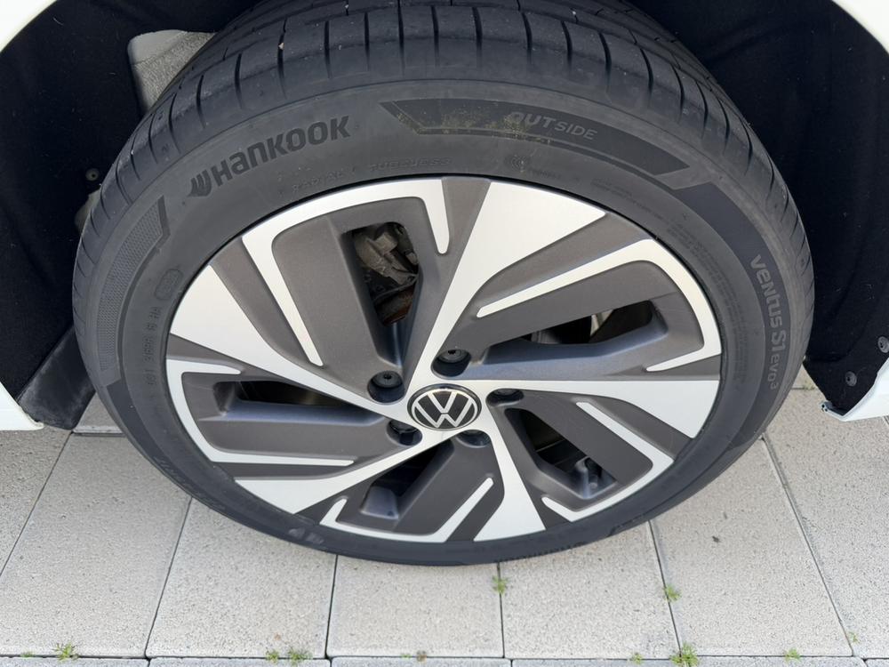 Volkswagen Bora 2022 car image #15