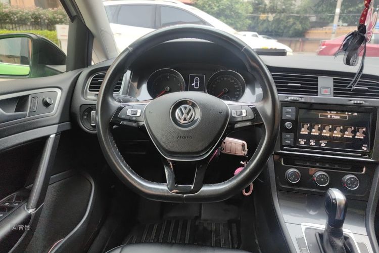 Volkswagen Golf 2019 #12 Volkswagen Golf 2019 car image #12