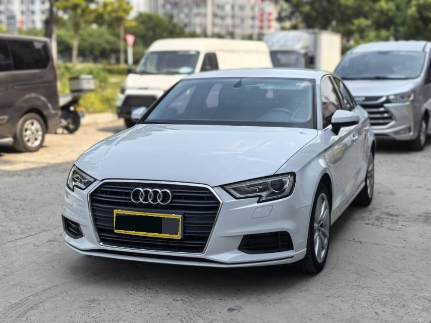 Audi A3 2018 Audi A3 2018 immagine di auto