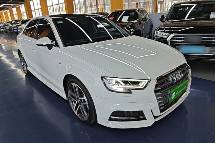 Audi A3 2020 car image #4