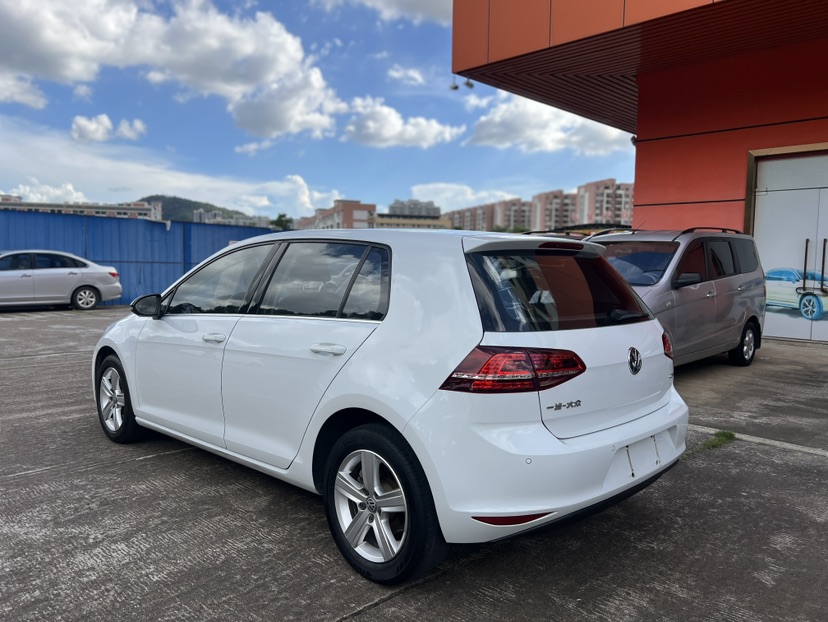 Volkswagen Golf 2017 #5 Volkswagen Golf 2017 car image #5