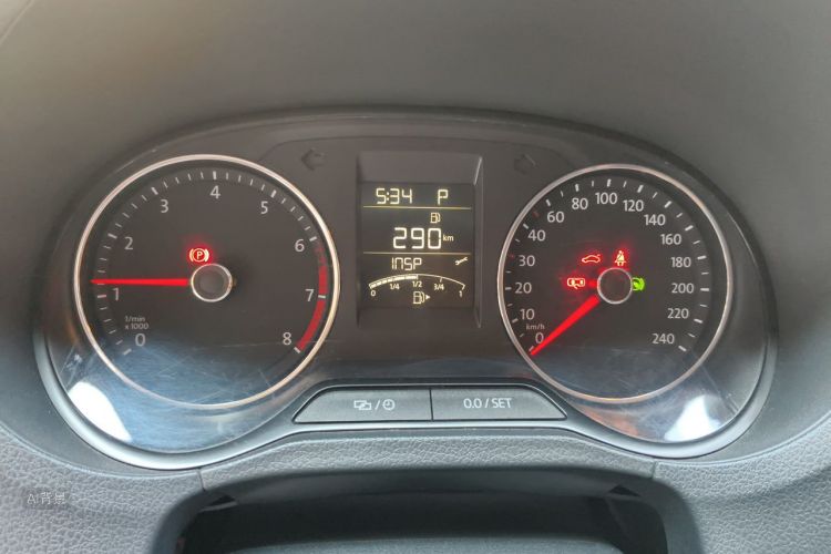 Volkswagen Polo 2016 #13 Volkswagen Polo 2016 car image #13