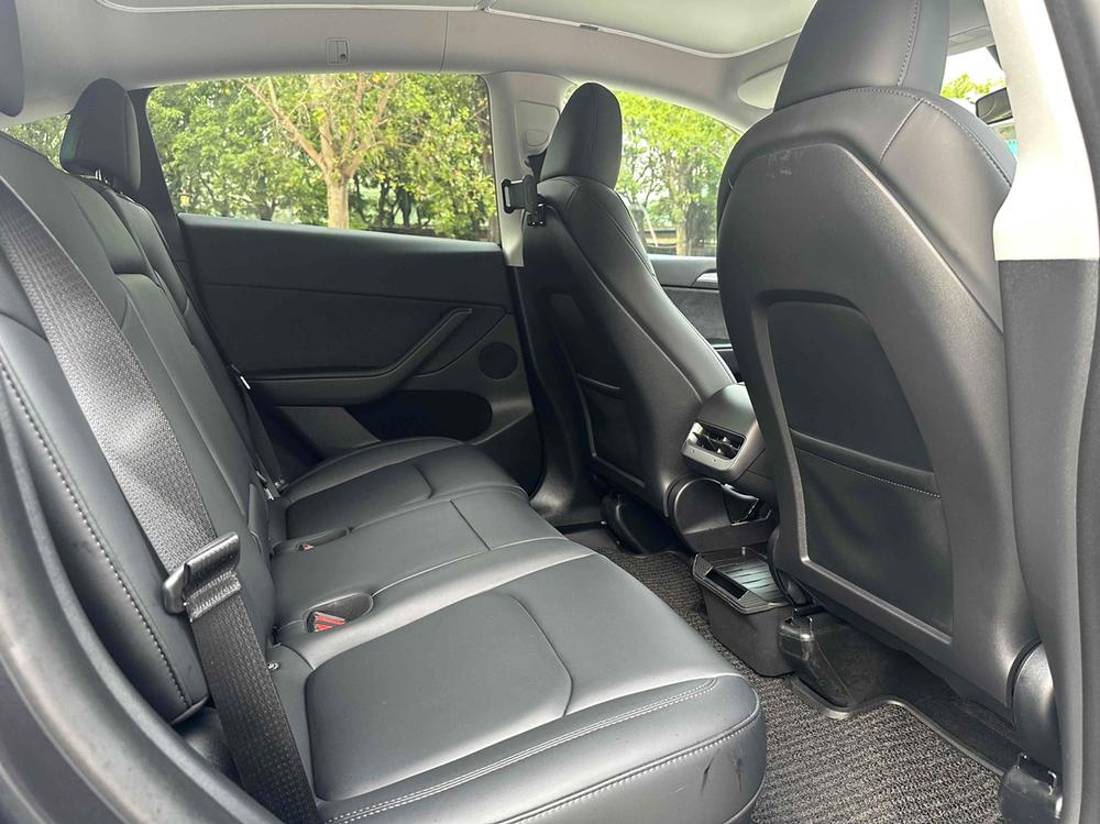 Tesla Model Y 2024 #18 Tesla Model Y 2024 car image #18
