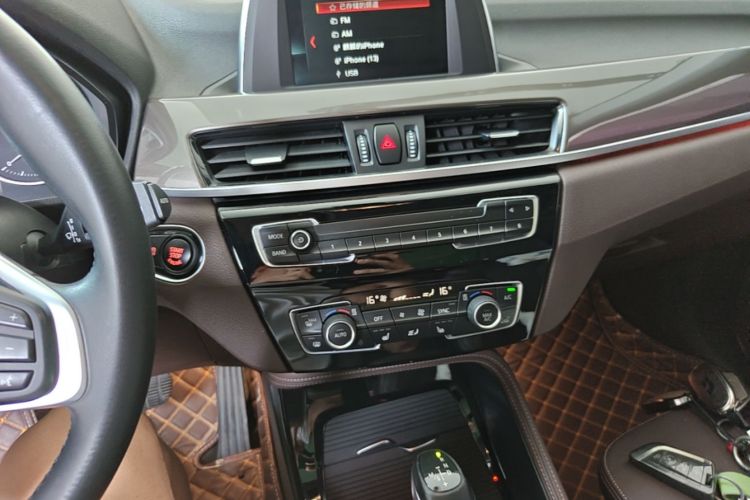 BMW X1 2018 #17 BMW X1 2018 car image #17