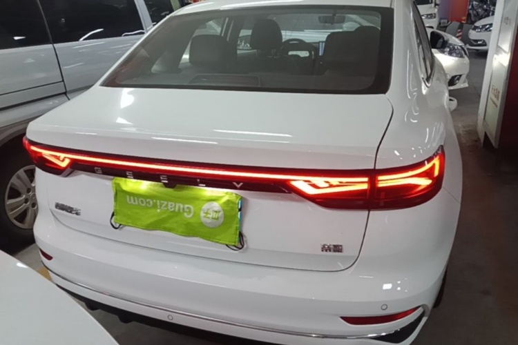 GEELY Emgrand 2025 #6 GEELY Emgrand 2025 car image #6