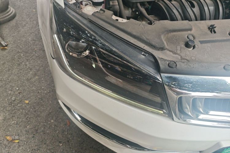 GEELY Emgrand 2019 #8 GEELY Emgrand 2019 car image #8