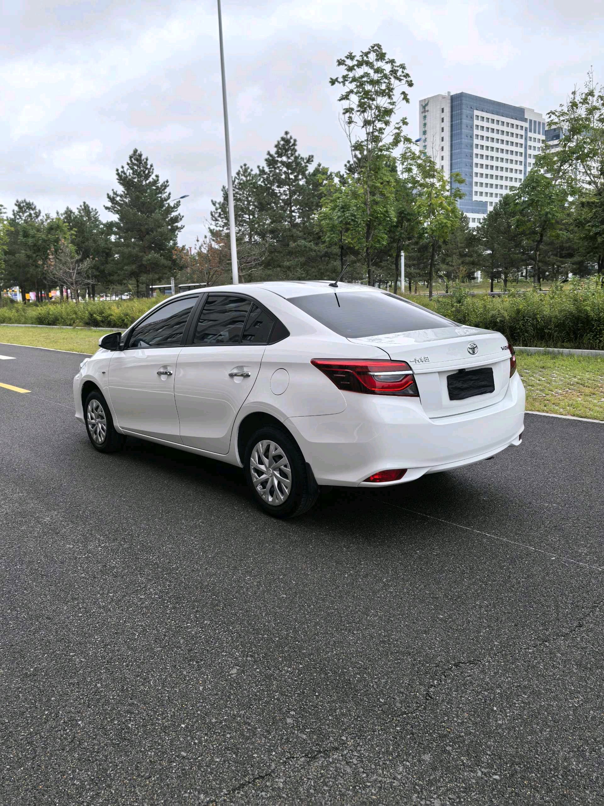 Toyota Vios 2023 #4 Toyota Vios 2023 car image #4