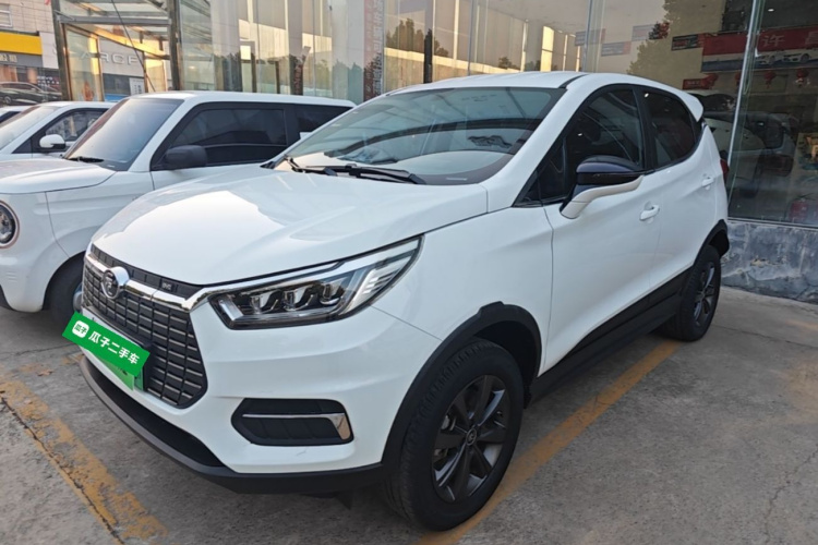 BYD Yuan New Energy 2019 imagen de coche #2