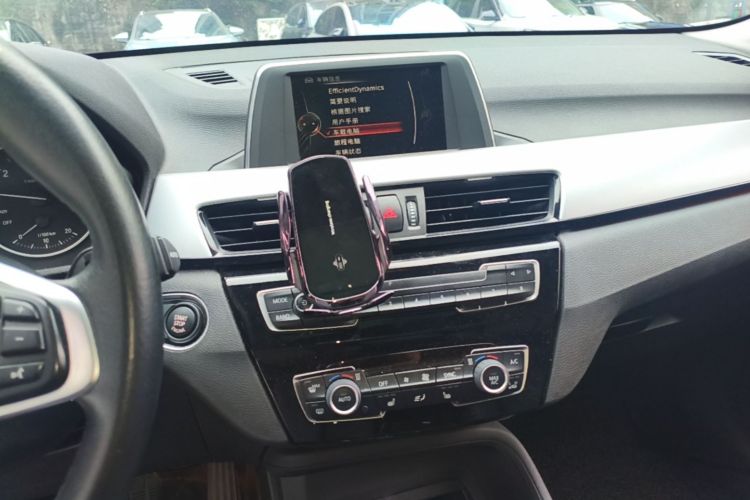 BMW X1 2017 #13 BMW X1 2017 immagine di auto #13