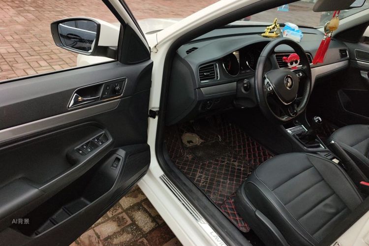 Volkswagen Lavida 2017 car image #18