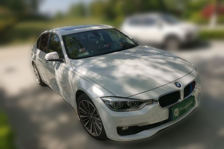 BMW 3 Series 2019 #4 BMW 3 Series 2019 car image #4