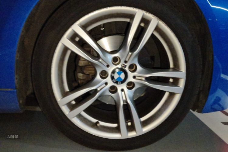 BMW 3 Series 2018 #9 BMW 3 Series 2018 car image #9