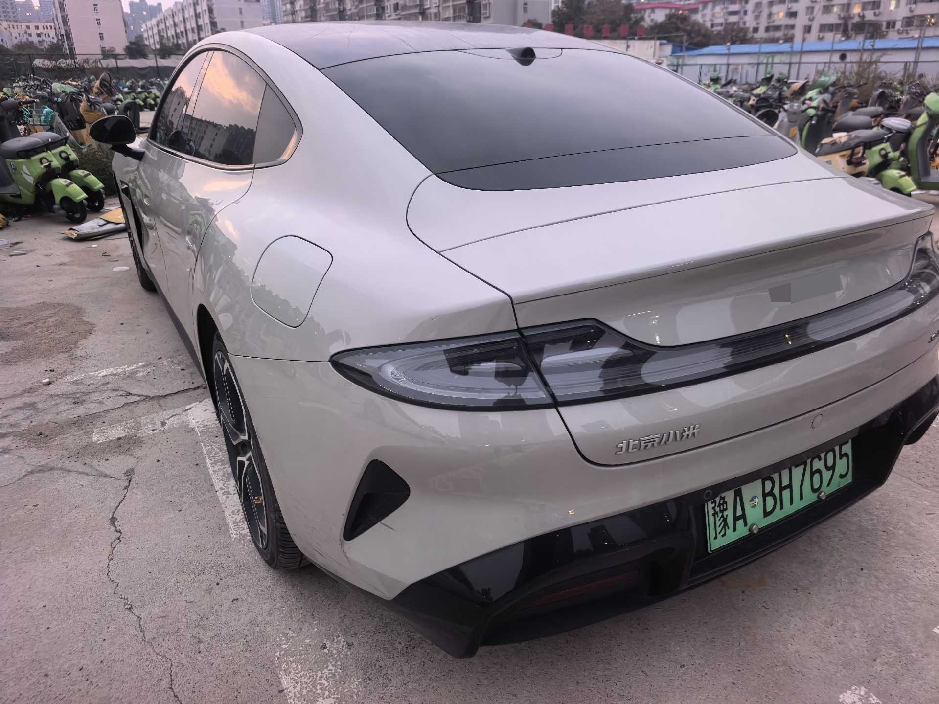 MI SU7 2024 car image #7
