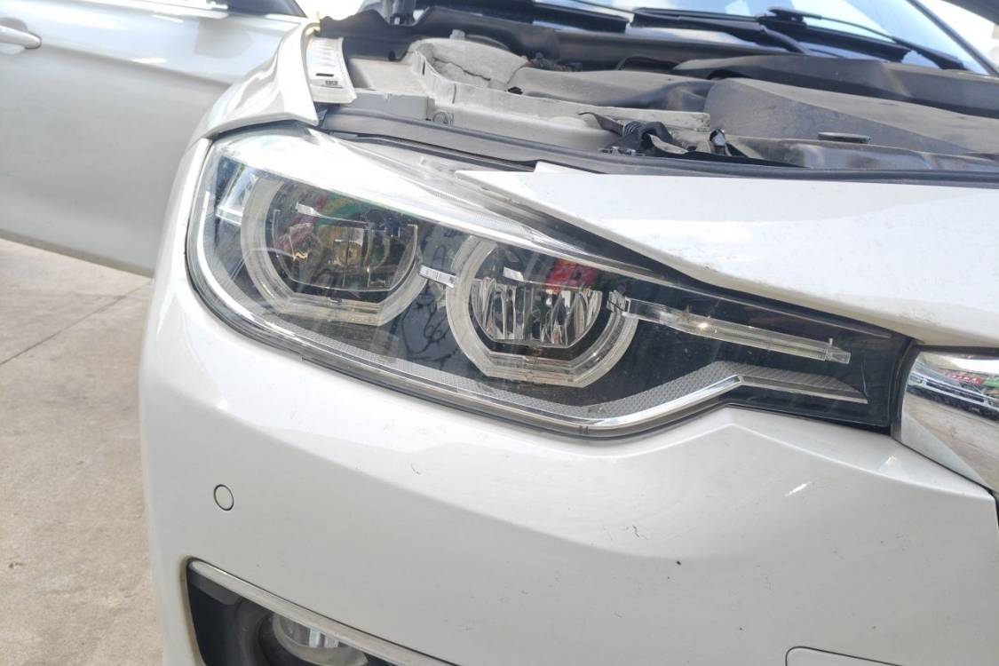 BMW 3 Series 2017 car image #7