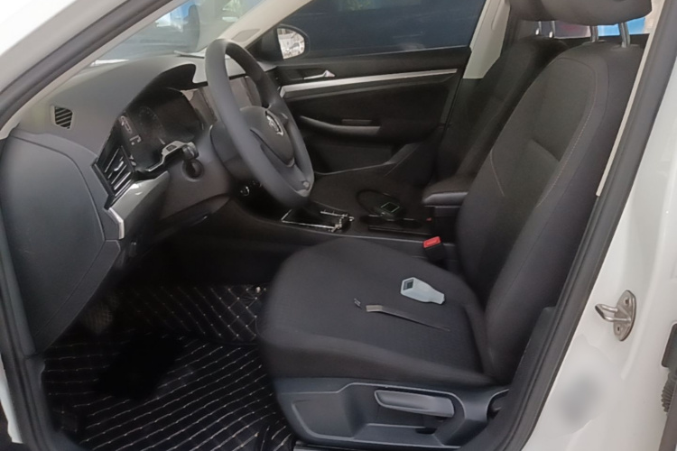 Volkswagen Bora 2019 immagine di auto #15