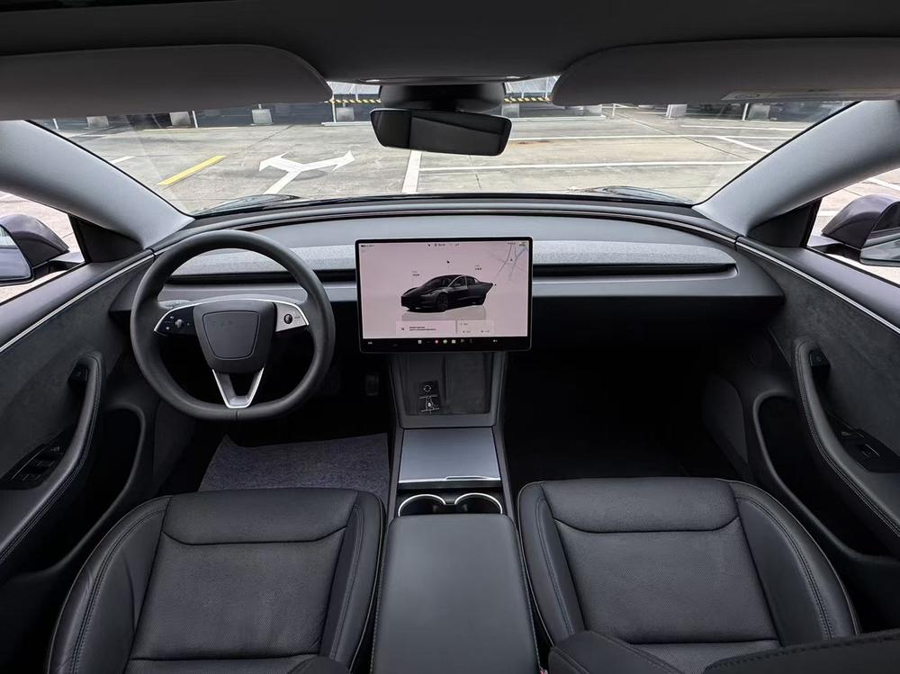 Tesla Model 3 2025 imagem de carro #7