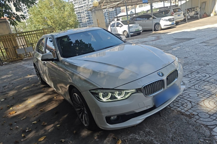 BMW 3 Series 2019 #4 BMW 3 Series 2019 imagen de coche #4