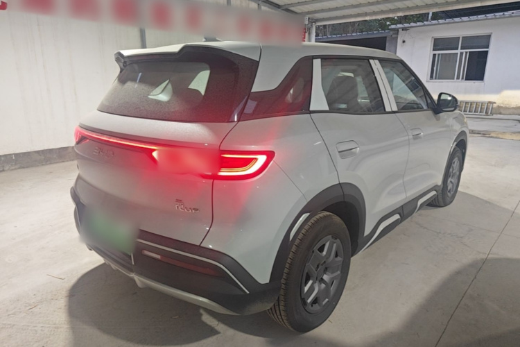 BYD YuanUP 2025 #7 BYD YuanUP 2025 imagen de coche #7