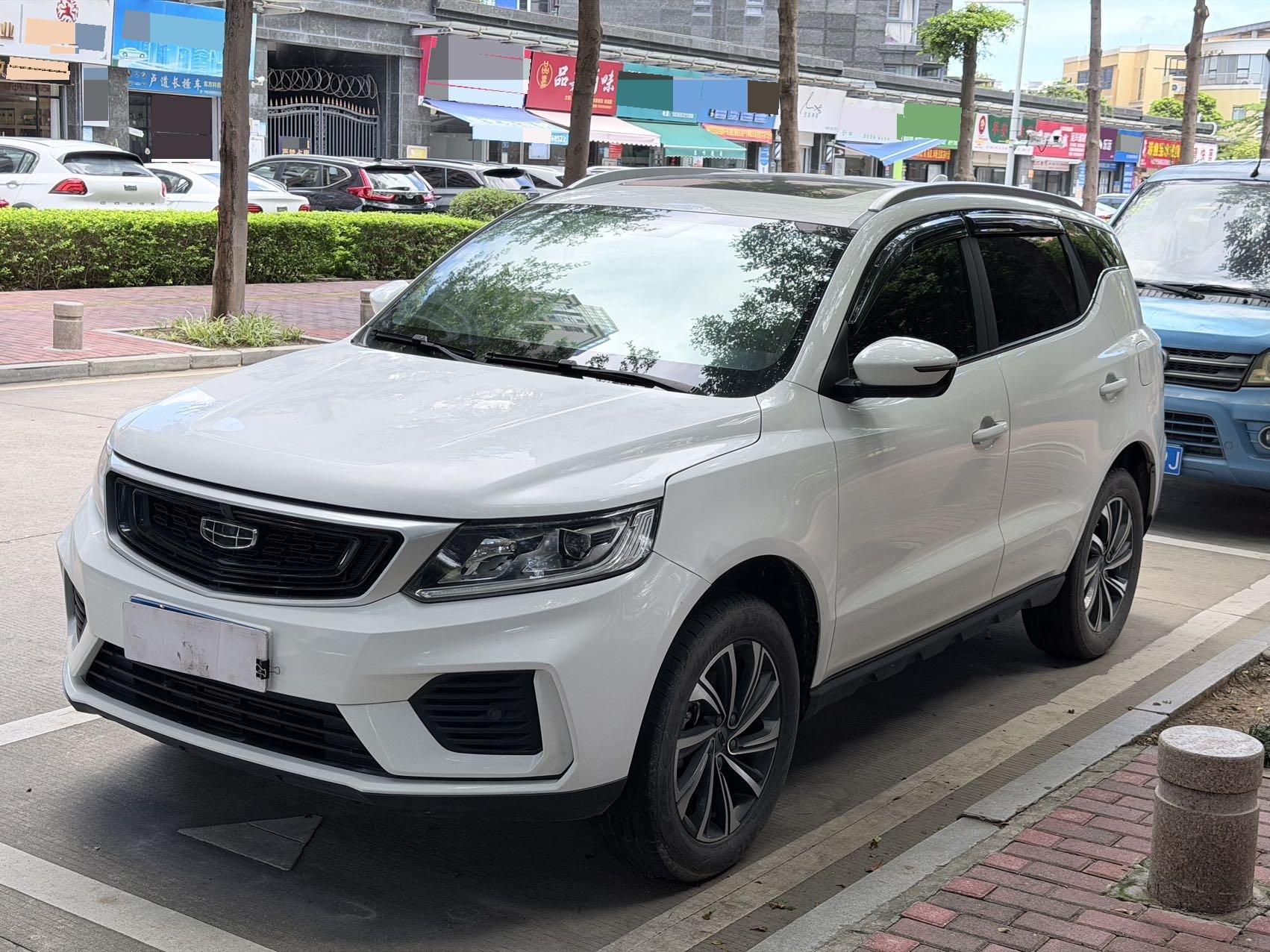 GEELY Vision X6 2020 car image 