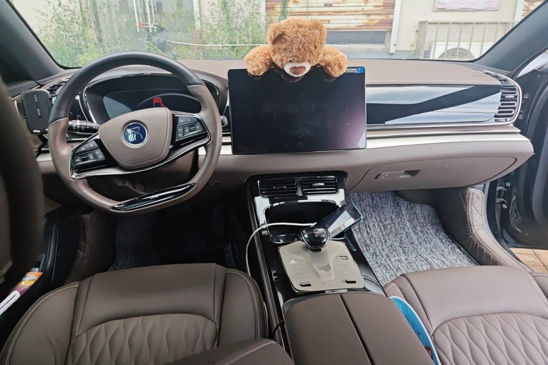 BYD Han 2024 imagem de carro #21
