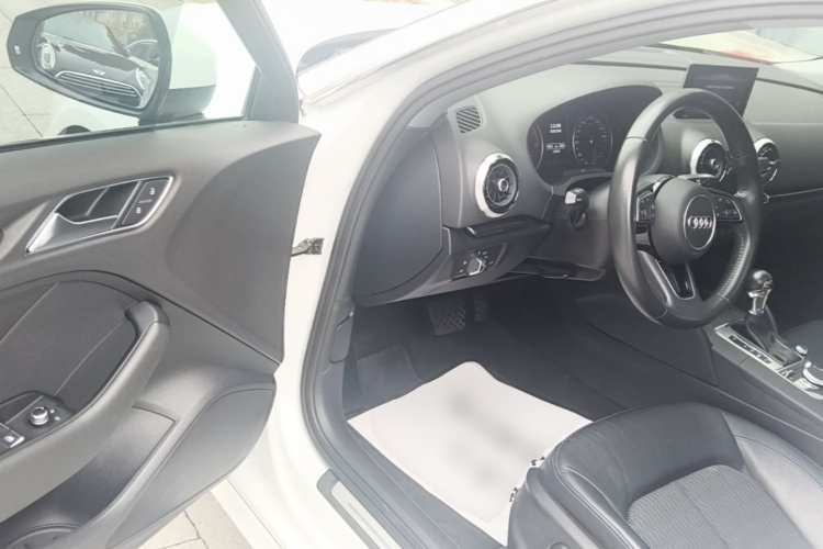 Audi A3 2019 #16 Audi A3 2019 car image #16