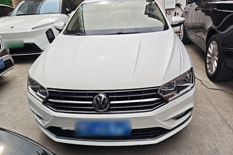 Volkswagen Bora 2017 #3 Volkswagen Bora 2017 car image #3