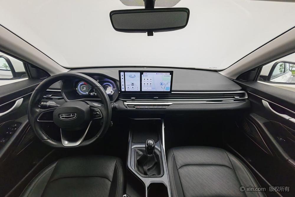 GEELY Emgrand 2023 car image #12