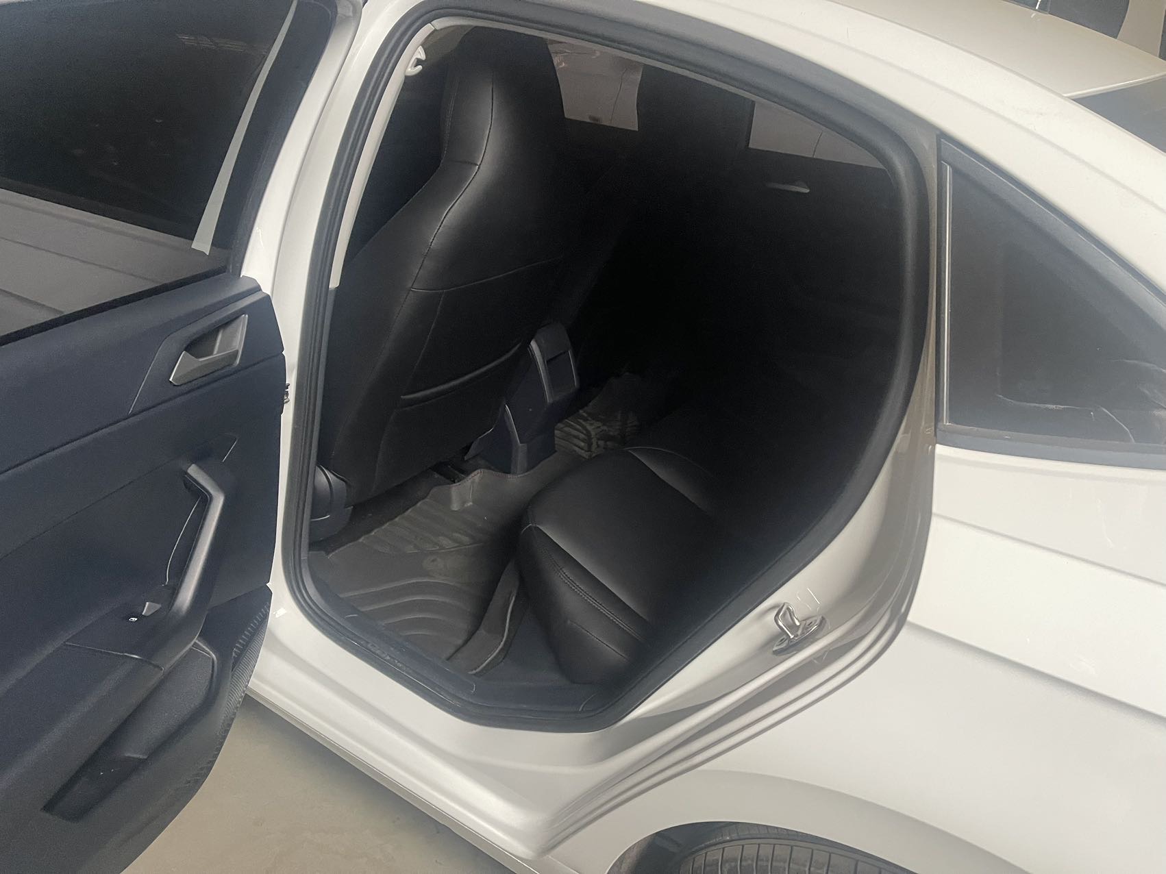 Volkswagen Lavida 2023 immagine di auto #5