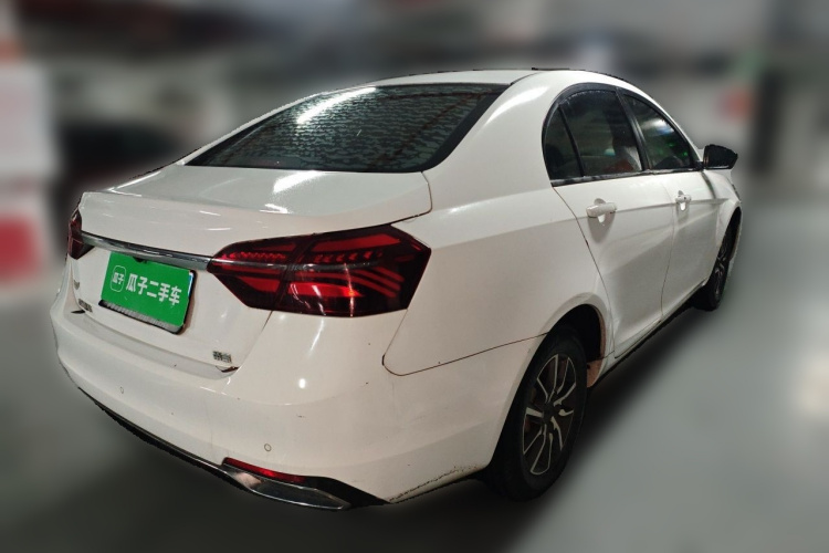 GEELY Emgrand 2020 car image #5