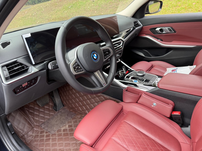 BMW i3 2024 image de voiture #3