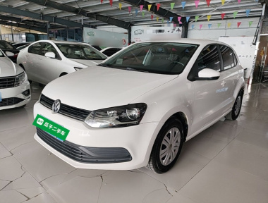 Volkswagen Polo 2017 car image 